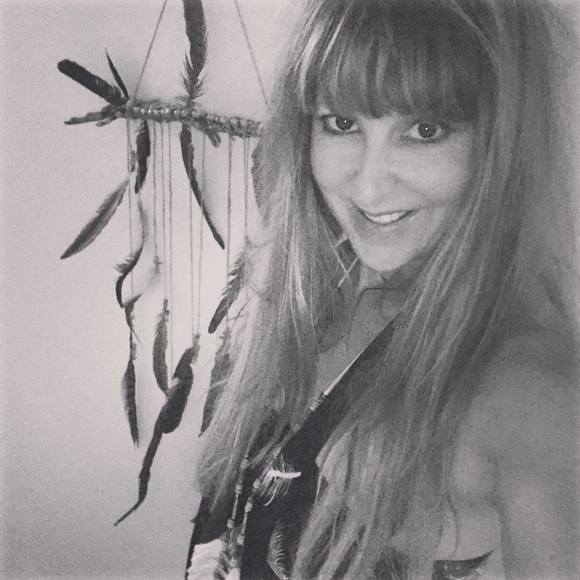 Meet your Posher, Carole - Picture 1 of 1